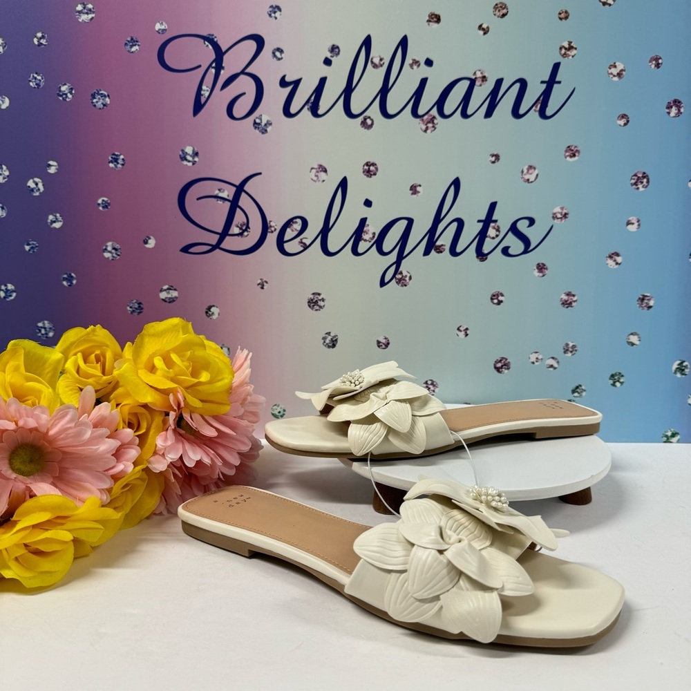🌸SUPER SALE! FLORAL EMBELLISHED SANDALS
